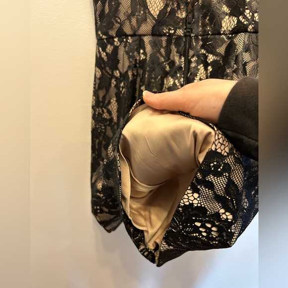 Alice and Olivia lace romper - Picture 9 of 11